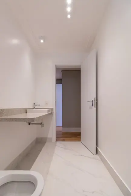 Apartamento com 2 quartos à venda, 210m2 em Higienópolis, São Paulo - SP - imagem 8 Foto 8 de Apartamento com 2 quartos à venda, 210m2 em Higienópolis, São Paulo - SP