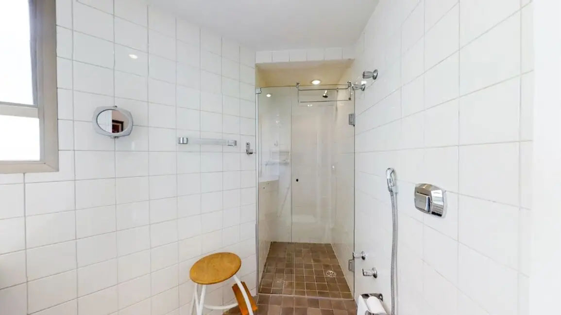 Apartamento com 3 quartos à venda, 149m2 em Moema, São Paulo - SP - imagem 7 Foto 7 de Apartamento com 3 quartos à venda, 149m2 em Moema, São Paulo - SP