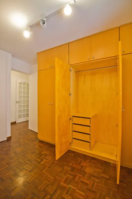 Foto 5 de Apartamento com 3 quartos à venda, 106m2 em Itaim Bibi, São Paulo - SP