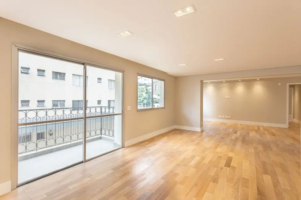 Foto 1 de Apartamento com 2 quartos à venda, 161m2 em Moema, São Paulo - SP