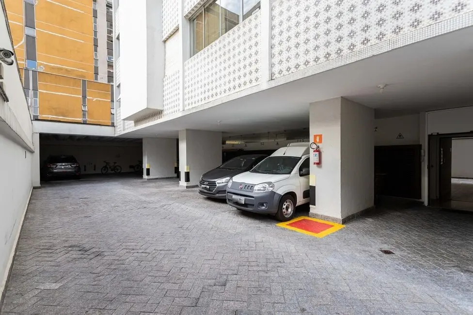 Foto 6 de Apartamento com 3 quartos à venda, 98m2 em Itaim Bibi, São Paulo - SP