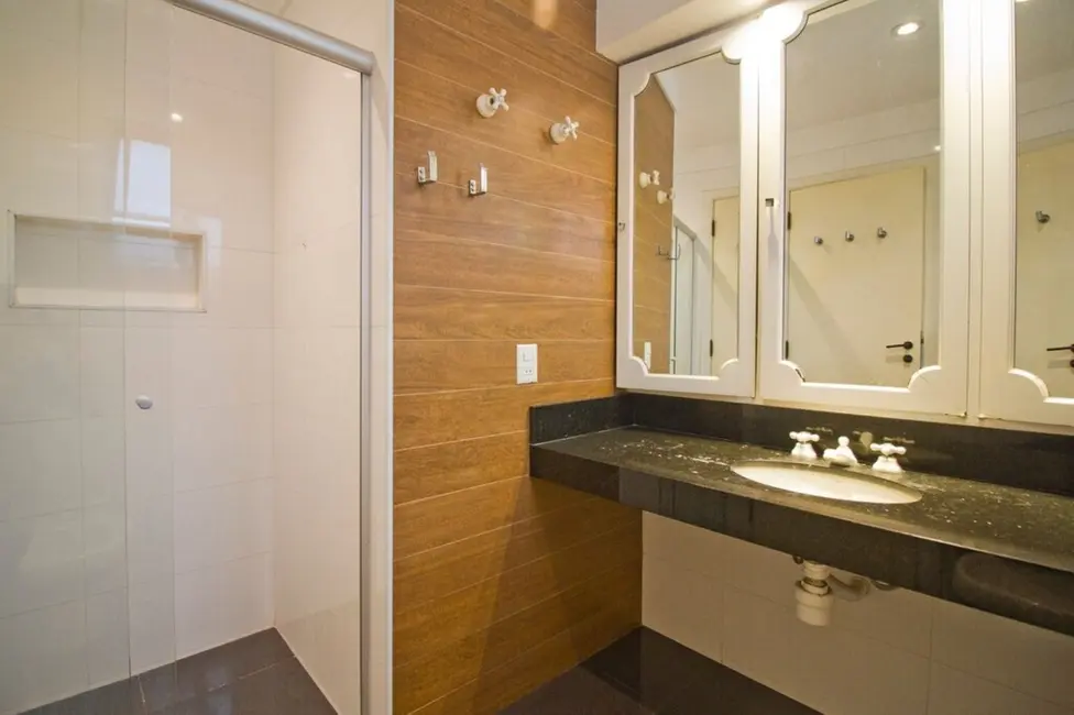 Foto 9 de Apartamento com 3 quartos à venda, 269m2 em Higienópolis, São Paulo - SP