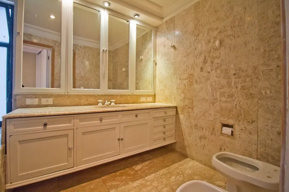 Foto 6 de Apartamento com 3 quartos à venda, 269m2 em Higienópolis, São Paulo - SP