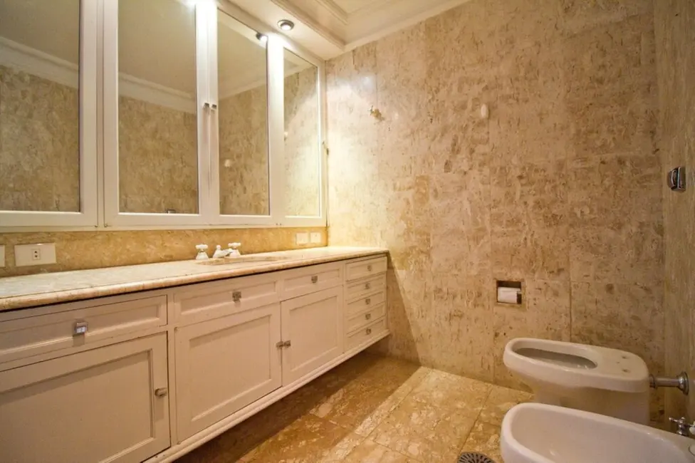 Foto 3 de Apartamento com 3 quartos à venda, 269m2 em Higienópolis, São Paulo - SP