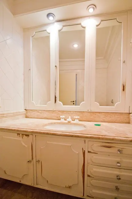 Foto 8 de Apartamento com 3 quartos à venda, 269m2 em Higienópolis, São Paulo - SP