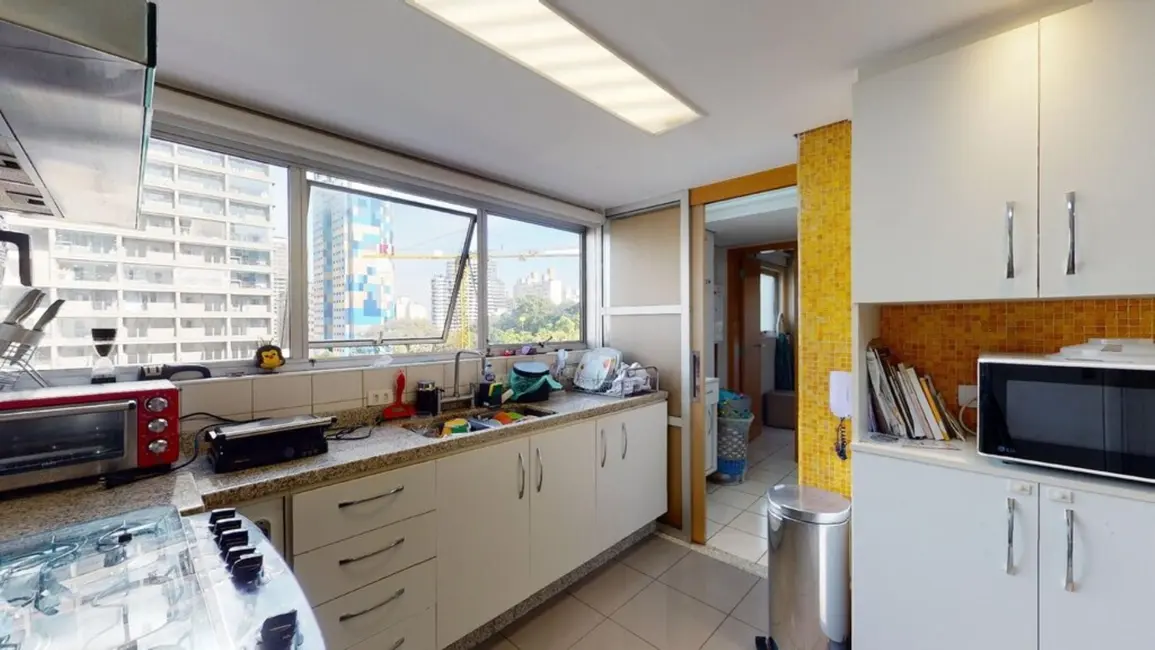 Apartamento com 3 quartos à venda, 125m2 em Jardim América, São Paulo - SP - imagem 8 Foto 8 de Apartamento com 3 quartos à venda, 125m2 em Jardim América, São Paulo - SP