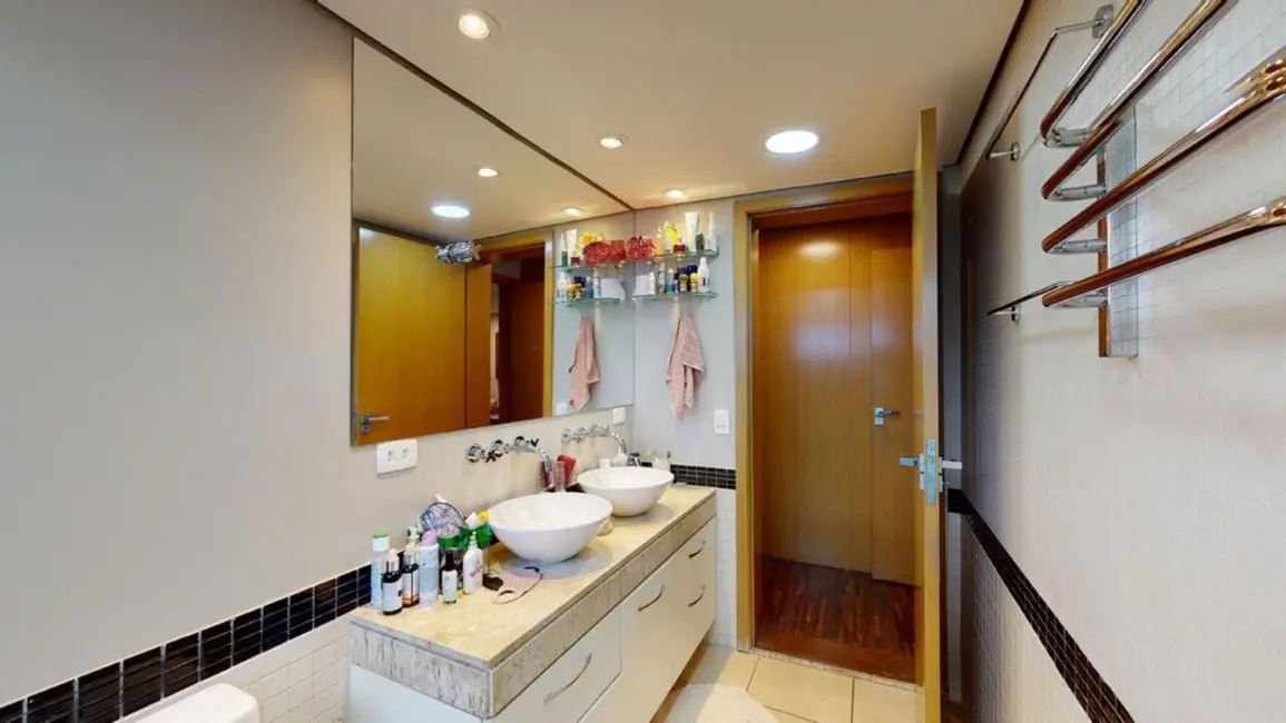 Apartamento com 3 quartos à venda, 125m2 em Jardim América, São Paulo - SP - imagem 7 Foto 7 de Apartamento com 3 quartos à venda, 125m2 em Jardim América, São Paulo - SP
