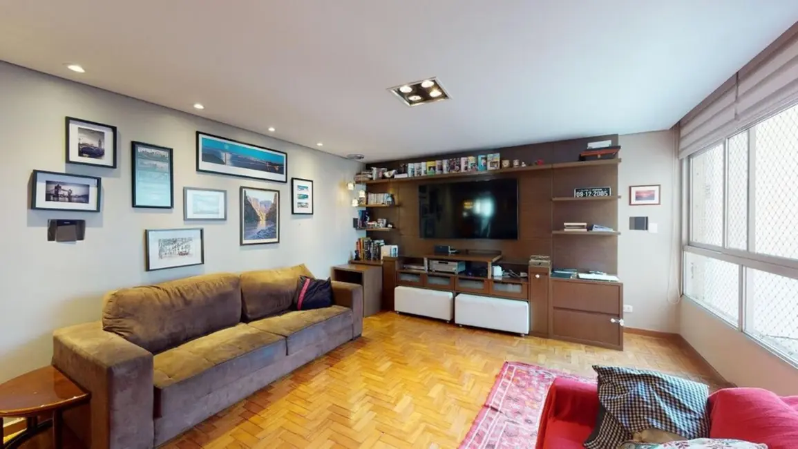 Apartamento com 3 quartos à venda, 125m2 em Jardim América, São Paulo - SP - imagem 2 Foto 2 de Apartamento com 3 quartos à venda, 125m2 em Jardim América, São Paulo - SP