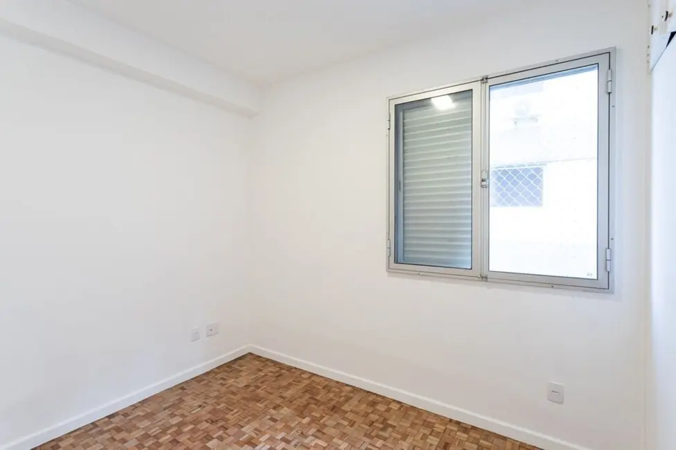 Apartamento com 3 quartos à venda, 126m2 em Jardim Europa, São Paulo - SP - imagem 3 Foto 3 de Apartamento com 3 quartos à venda, 126m2 em Jardim Europa, São Paulo - SP