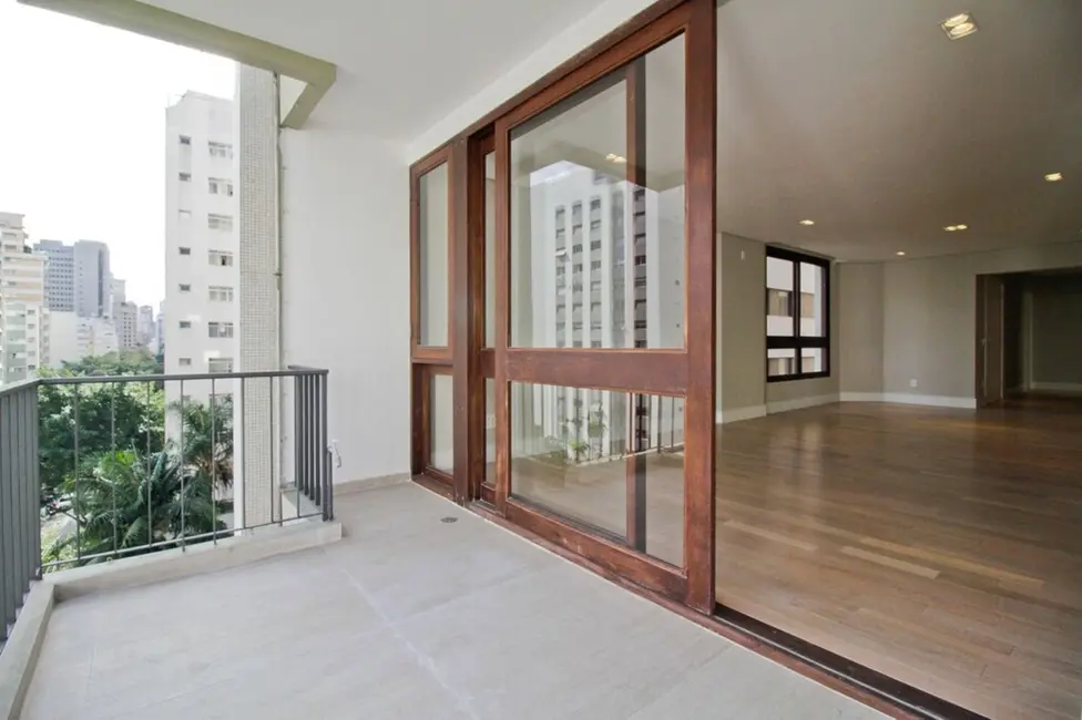 Foto 1 de Apartamento com 3 quartos à venda, 198m2 em Jardim América, São Paulo - SP