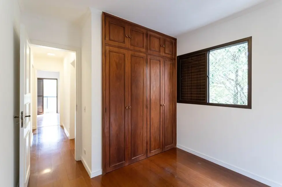 Foto 7 de Apartamento com 3 quartos à venda, 88m2 em Moema, São Paulo - SP