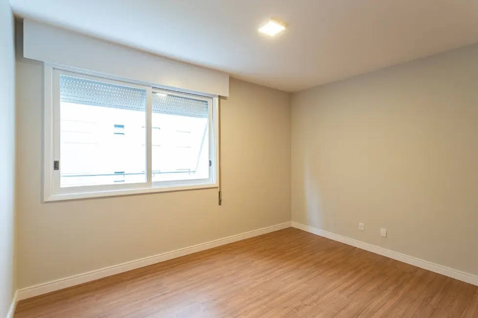 Foto 3 de Apartamento com 3 quartos à venda, 134m2 em Jardim Paulista, São Paulo - SP