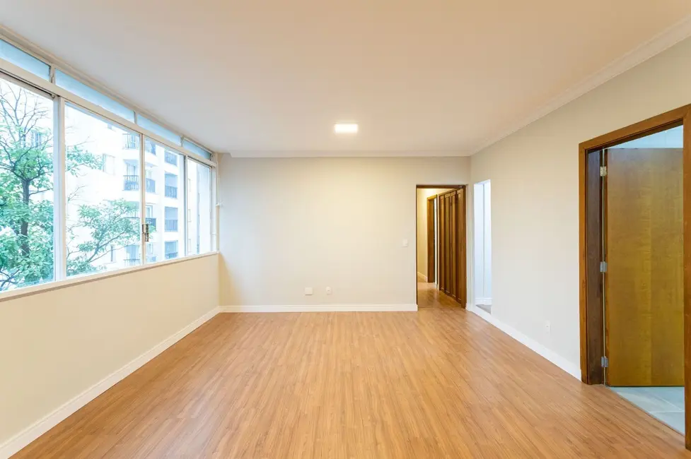 Foto 1 de Apartamento com 3 quartos à venda, 134m2 em Jardim Paulista, São Paulo - SP