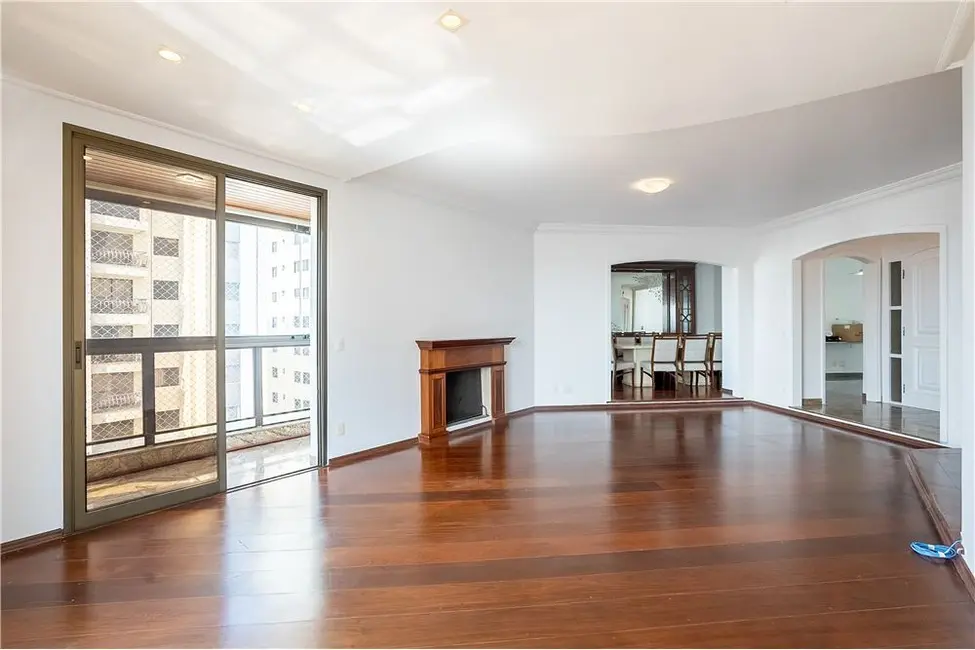 Foto 4 de Apartamento com 5 quartos à venda, 242m2 em Campo Belo, São Paulo - SP