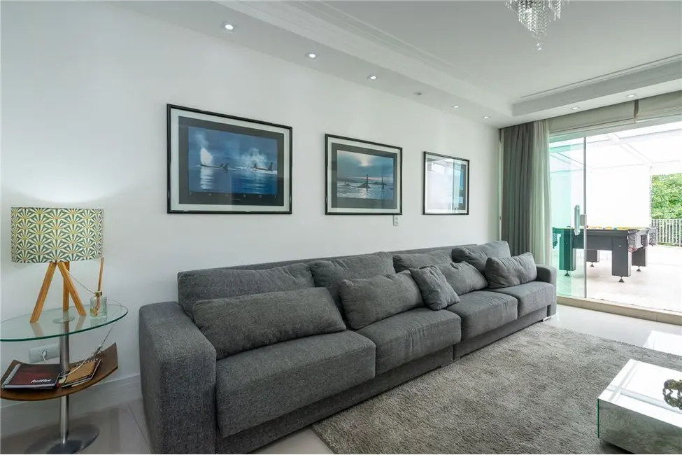 Foto 3 de Casa com 3 quartos à venda, 250m2 em Vila Marari, São Paulo - SP