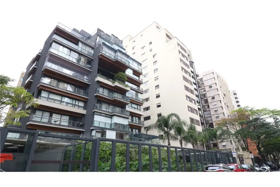 Foto 2 de Apartamento com 2 quartos à venda, 112m2 em Itaim Bibi, São Paulo - SP