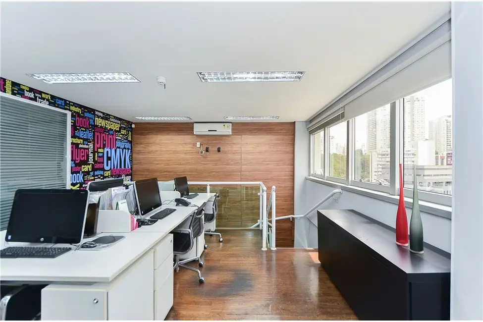 Sala Comercial à venda, 140m2 em Morumbi, São Paulo - SP - imagem 8 Foto 8 de Sala Comercial à venda, 140m2 em Morumbi, São Paulo - SP