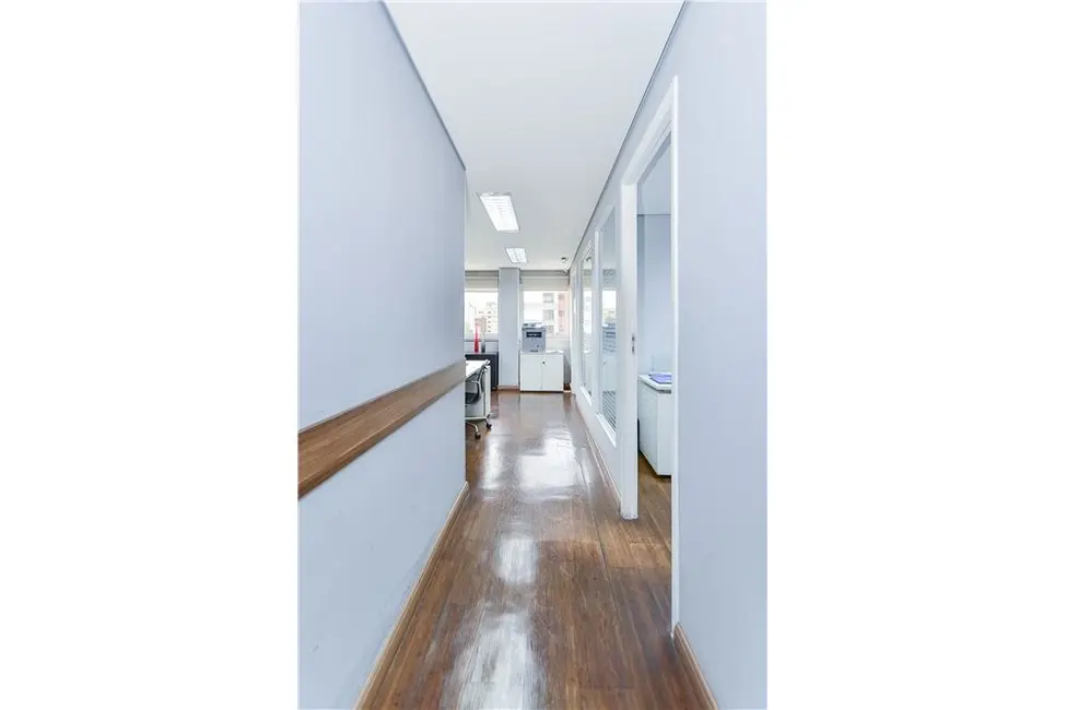 Sala Comercial à venda, 140m2 em Morumbi, São Paulo - SP - imagem 7 Foto 7 de Sala Comercial à venda, 140m2 em Morumbi, São Paulo - SP