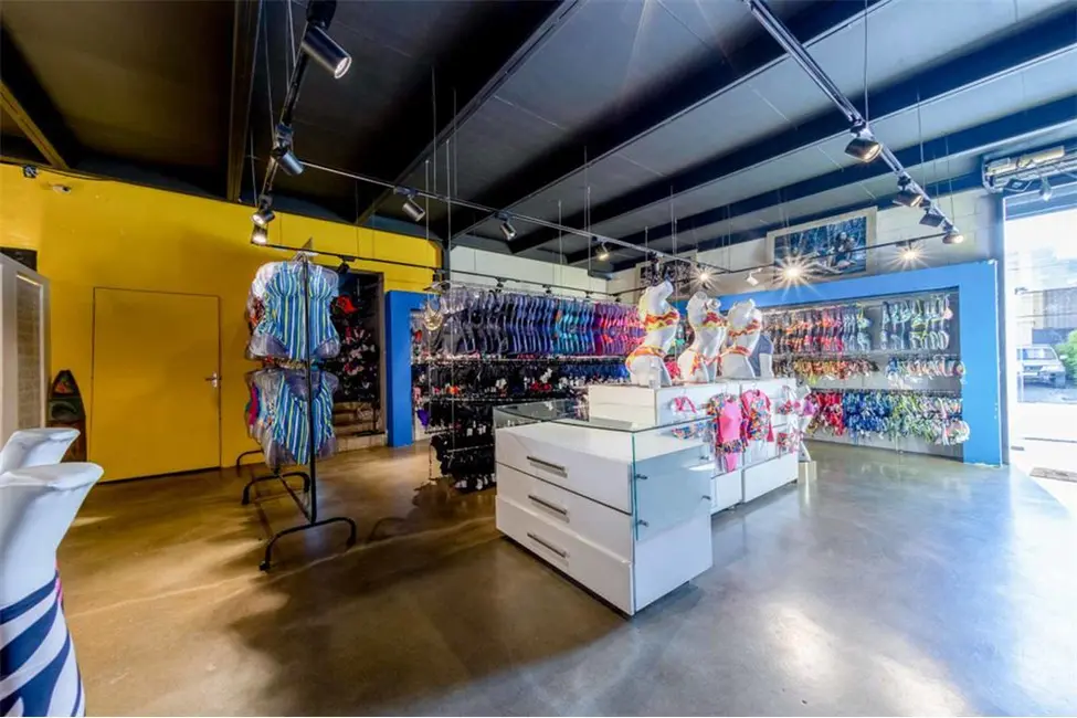 Loja à venda, 320m2 em Moema, São Paulo - SP - imagem 4 Foto 4 de Loja à venda, 320m2 em Moema, São Paulo - SP