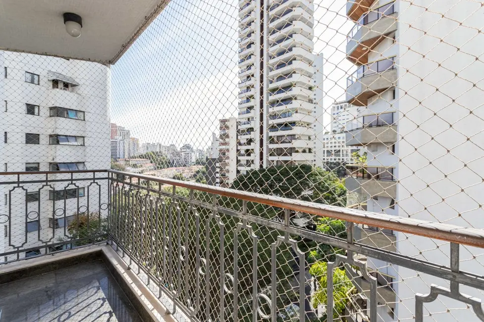 Apartamento com 3 quartos à venda, 269m2 em Sumaré, São Paulo - SP - imagem 3 Foto 3 de Apartamento com 3 quartos à venda, 269m2 em Sumaré, São Paulo - SP