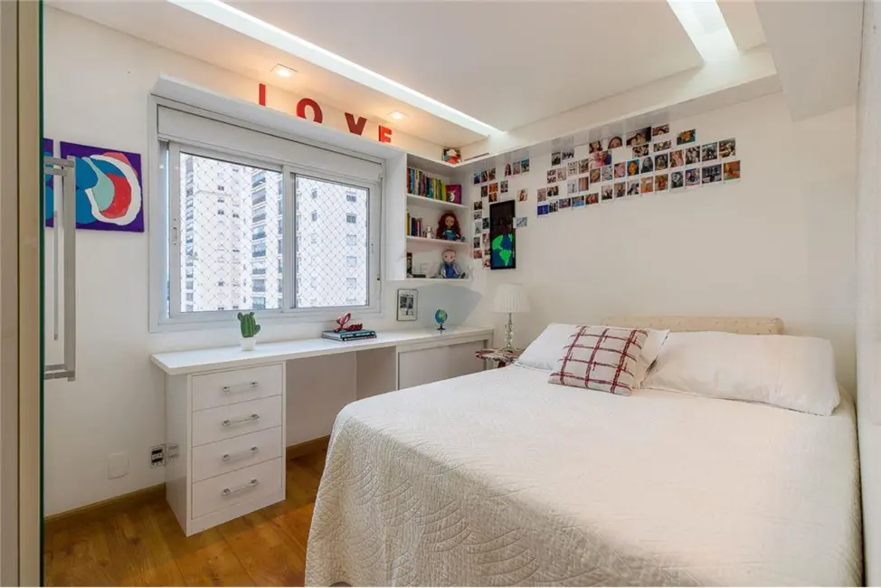 Foto 9 de Apartamento com 3 quartos à venda, 133m2 em Jardim Campo Grande, São Paulo - SP