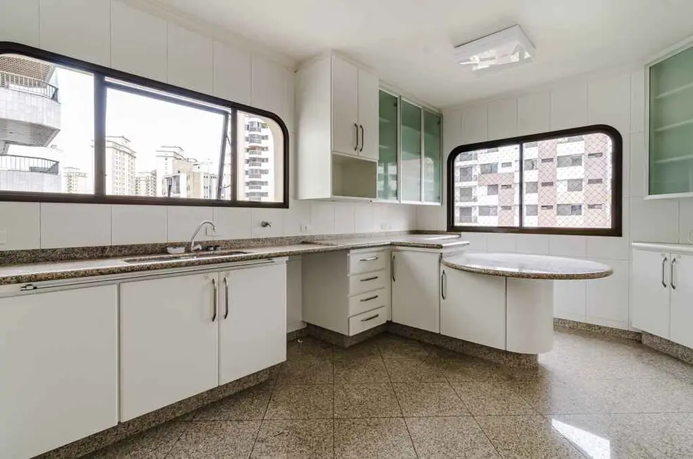 Foto 9 de Apartamento com 4 quartos à venda, 176m2 em Tatuapé, São Paulo - SP