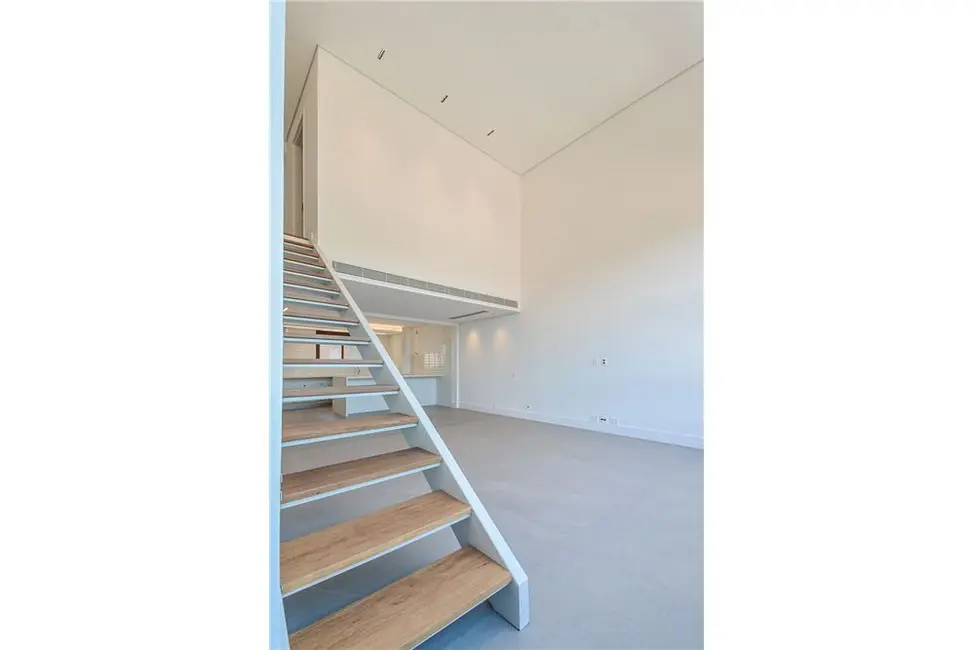 Apartamento com 2 quartos à venda, 130m2 em Vila Madalena, São Paulo - SP - imagem 6 Foto 6 de Apartamento com 2 quartos à venda, 130m2 em Vila Madalena, São Paulo - SP