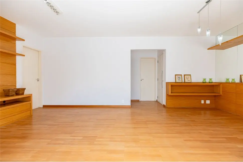 Apartamento com 3 quartos à venda, 115m2 em São Paulo - SP - imagem 8 Foto 8 de Apartamento com 3 quartos à venda, 115m2 em São Paulo - SP