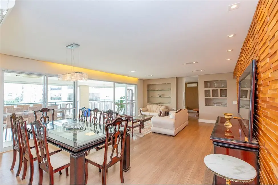 Apartamento com 4 quartos à venda, 277m2 em Aclimação, São Paulo - SP - imagem 3 Foto 3 de Apartamento com 4 quartos à venda, 277m2 em Aclimação, São Paulo - SP