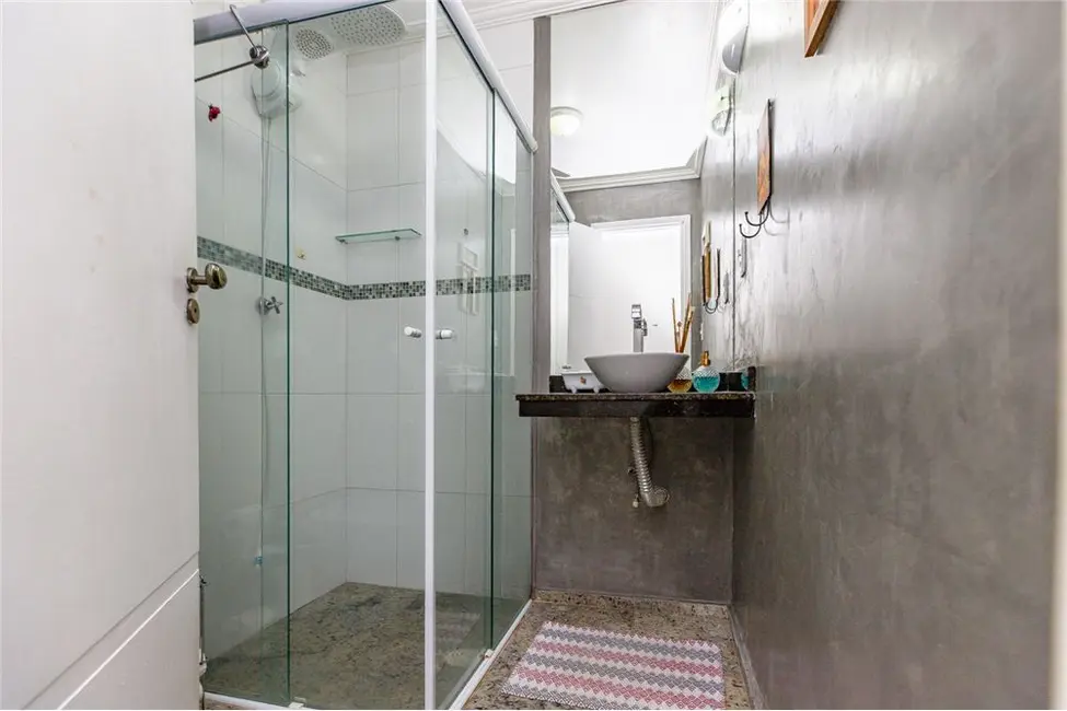 Foto 6 de Casa com 3 quartos à venda, 180m2 em Parque Residencial Julia, São Paulo - SP