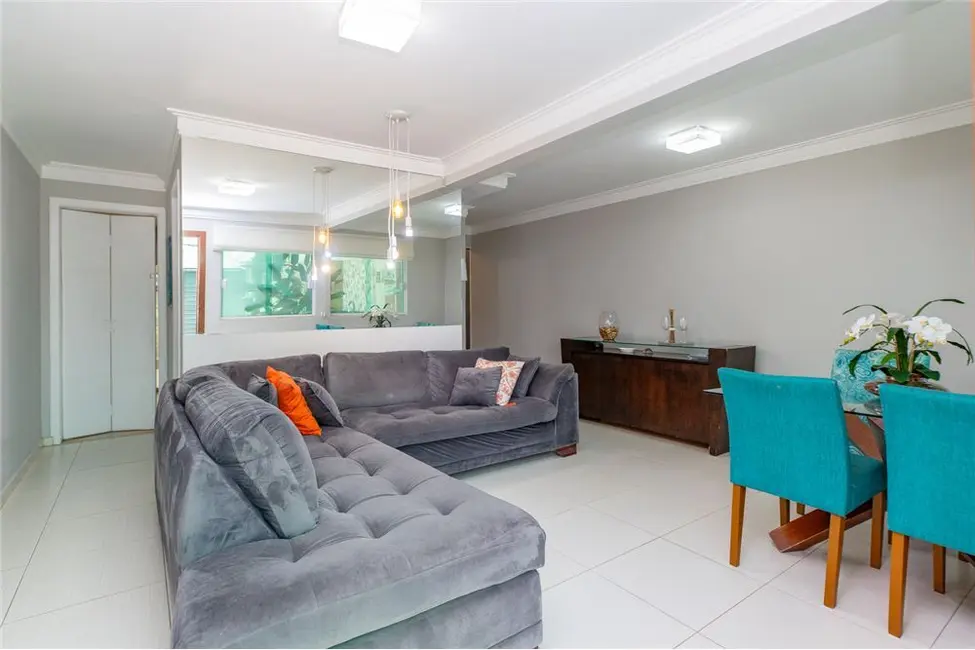 Foto 2 de Casa com 3 quartos à venda, 180m2 em Parque Residencial Julia, São Paulo - SP