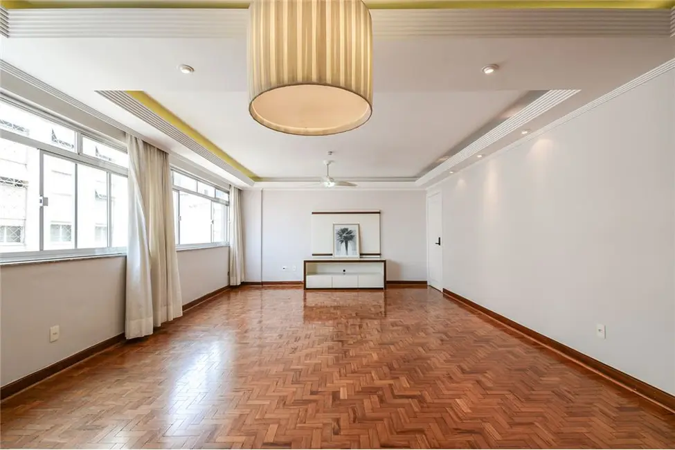 Apartamento com 3 quartos à venda, 158m2 em Jardim Paulista, São Paulo - SP - imagem 4 Foto 4 de Apartamento com 3 quartos à venda, 158m2 em Jardim Paulista, São Paulo - SP