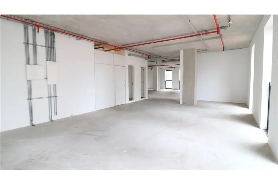 Sala Comercial à venda, 219m2 em Vila Madalena, São Paulo - SP - imagem 7 Foto 7 de Sala Comercial à venda, 219m2 em Vila Madalena, São Paulo - SP
