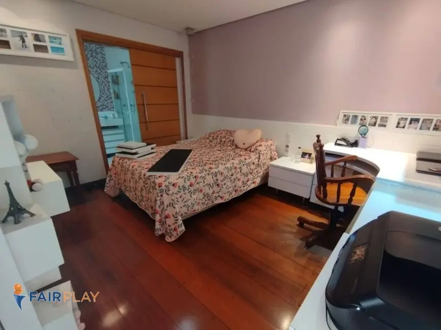 Foto 9 de Casa com 3 quartos à venda, 540m2 em São Paulo - SP