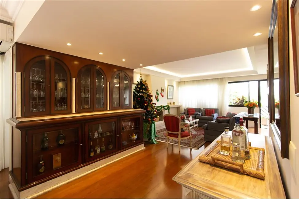 Apartamento com 3 quartos à venda, 155m2 em Campo Belo, São Paulo - SP - imagem 3 Foto 3 de Apartamento com 3 quartos à venda, 155m2 em Campo Belo, São Paulo - SP