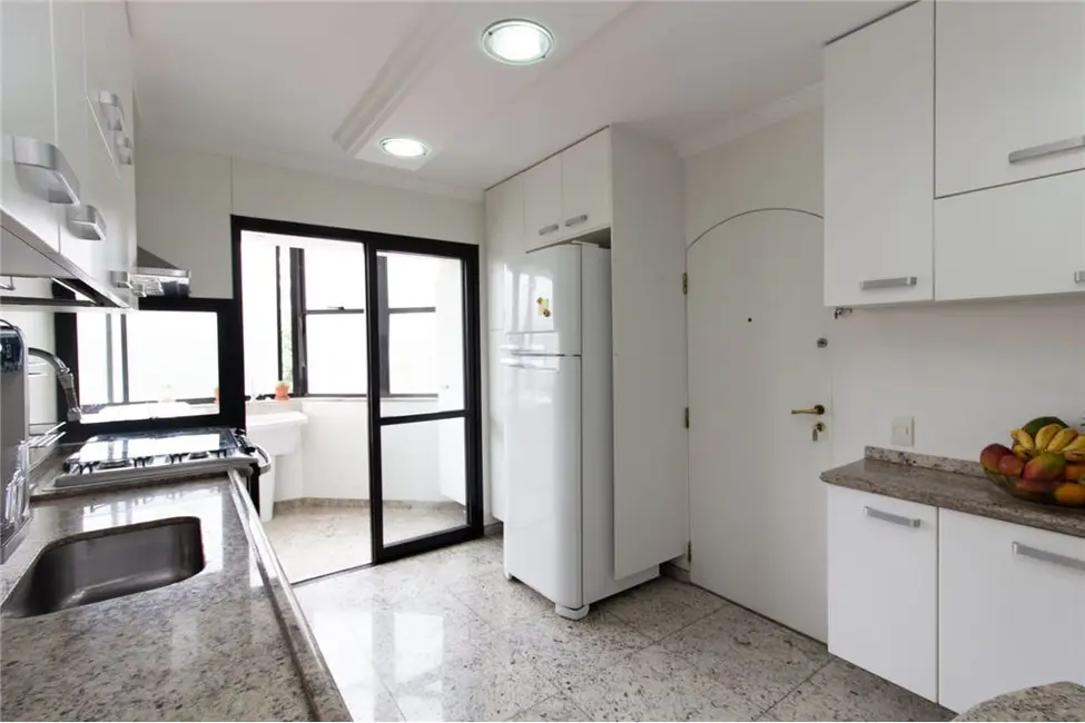 Apartamento com 3 quartos à venda, 155m2 em Campo Belo, São Paulo - SP - imagem 9 Foto 9 de Apartamento com 3 quartos à venda, 155m2 em Campo Belo, São Paulo - SP