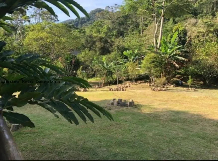 Foto 9 de Chácara com 2 quartos à venda, 118m2 em Ubatuba - SP