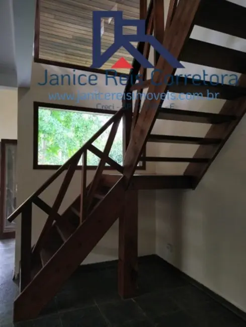 Foto 5 de Chácara com 3 quartos à venda, 230m2 em Ubatuba - SP