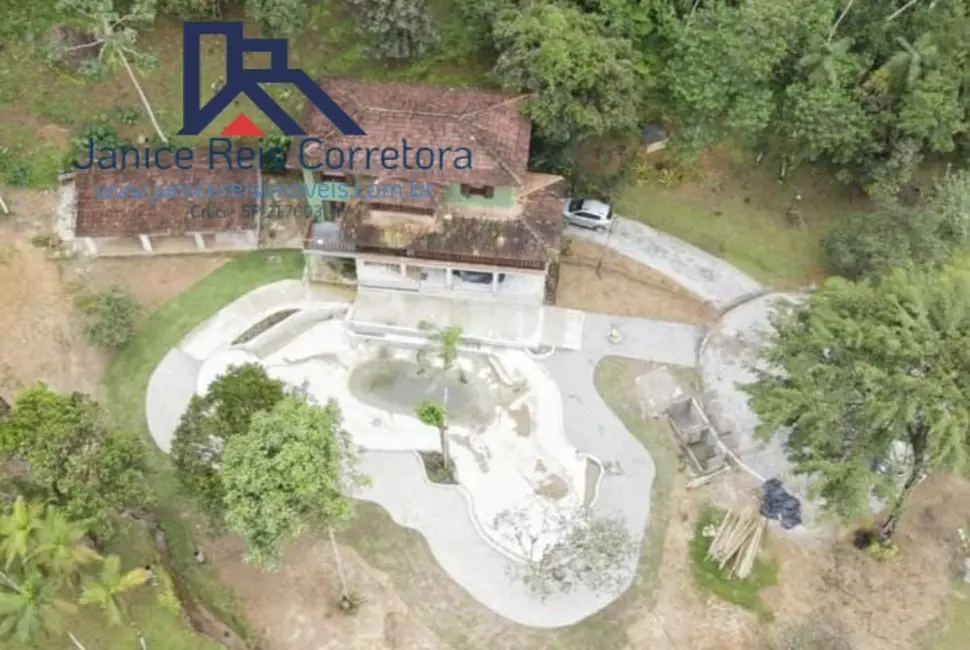 Foto 9 de Chácara com 3 quartos à venda, 181m2 em Ubatuba - SP