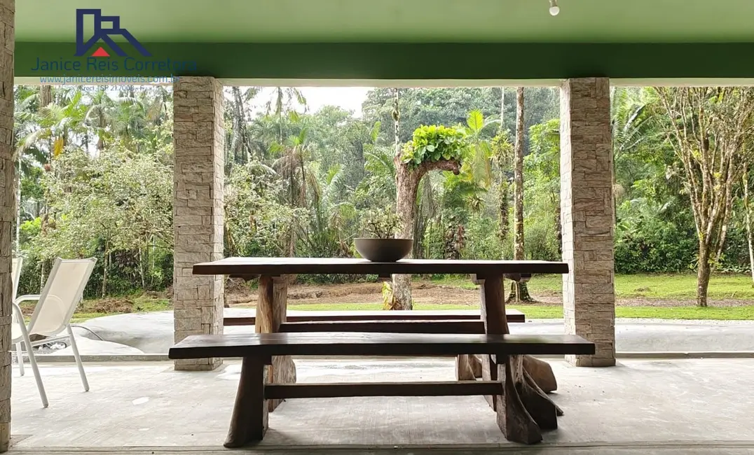 Foto 5 de Chácara com 3 quartos à venda, 181m2 em Ubatuba - SP