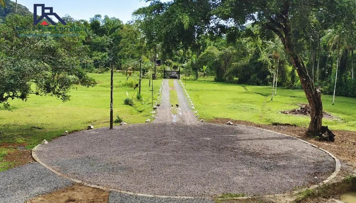 Foto 6 de Chácara com 3 quartos à venda, 181m2 em Ubatuba - SP