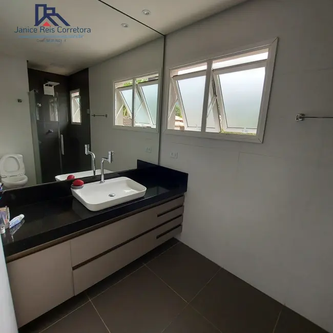 Foto 9 de Casa de Condomínio com 4 quartos à venda, 295m2 em Ubatuba - SP