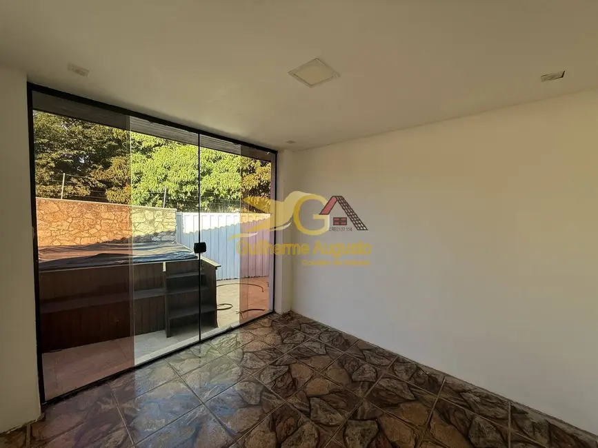 Casa com 5 quartos à venda, 300m2 em São Pedro (Colônia do Marçal), Sao Joao Del Rei - MG - imagem 6 Foto 6 de Casa com 5 quartos à venda, 300m2 em São Pedro (Colônia do Marçal), Sao Joao Del Rei - MG