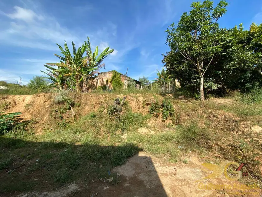 Casa com 3 quartos à venda, 1963m2 em São Geraldo, Sao Joao Del Rei - MG - imagem 3 Foto 3 de Casa com 3 quartos à venda, 1963m2 em São Geraldo, Sao Joao Del Rei - MG