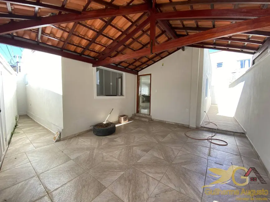 Foto 1 de Casa com 3 quartos à venda em Solar da Serra (Colônia do Marçal), Sao Joao Del Rei - MG