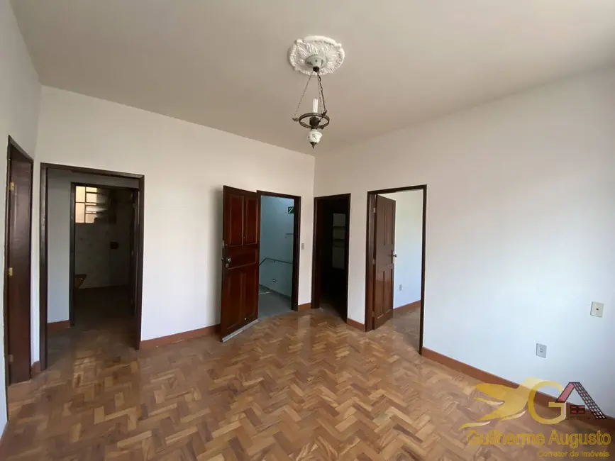 Foto 2 de Apartamento com 3 quartos para alugar em Centro, Sao Joao Del Rei - MG