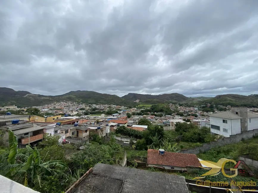 Casa com 3 quartos à venda, 210m2 em São José Operário, Sao Joao Del Rei - MG - imagem 4 Foto 4 de Casa com 3 quartos à venda, 210m2 em São José Operário, Sao Joao Del Rei - MG