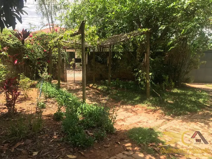 Casa com 4 quartos à venda, 1050m2 em Coronel Xavier Chaves - MG - imagem 8 Foto 8 de Casa com 4 quartos à venda, 1050m2 em Coronel Xavier Chaves - MG