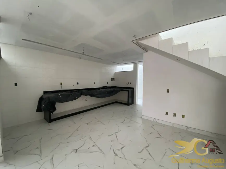 Casa com 3 quartos à venda, 244m2 em Parque Real, Sao Joao Del Rei - MG - imagem 4 Foto 4 de Casa com 3 quartos à venda, 244m2 em Parque Real, Sao Joao Del Rei - MG
