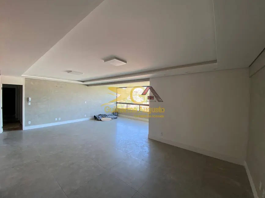 Apartamento com 3 quartos à venda, 132m2 em São Judas Tadeu, Sao Joao Del Rei - MG - imagem 9 Foto 9 de Apartamento com 3 quartos à venda, 132m2 em São Judas Tadeu, Sao Joao Del Rei - MG